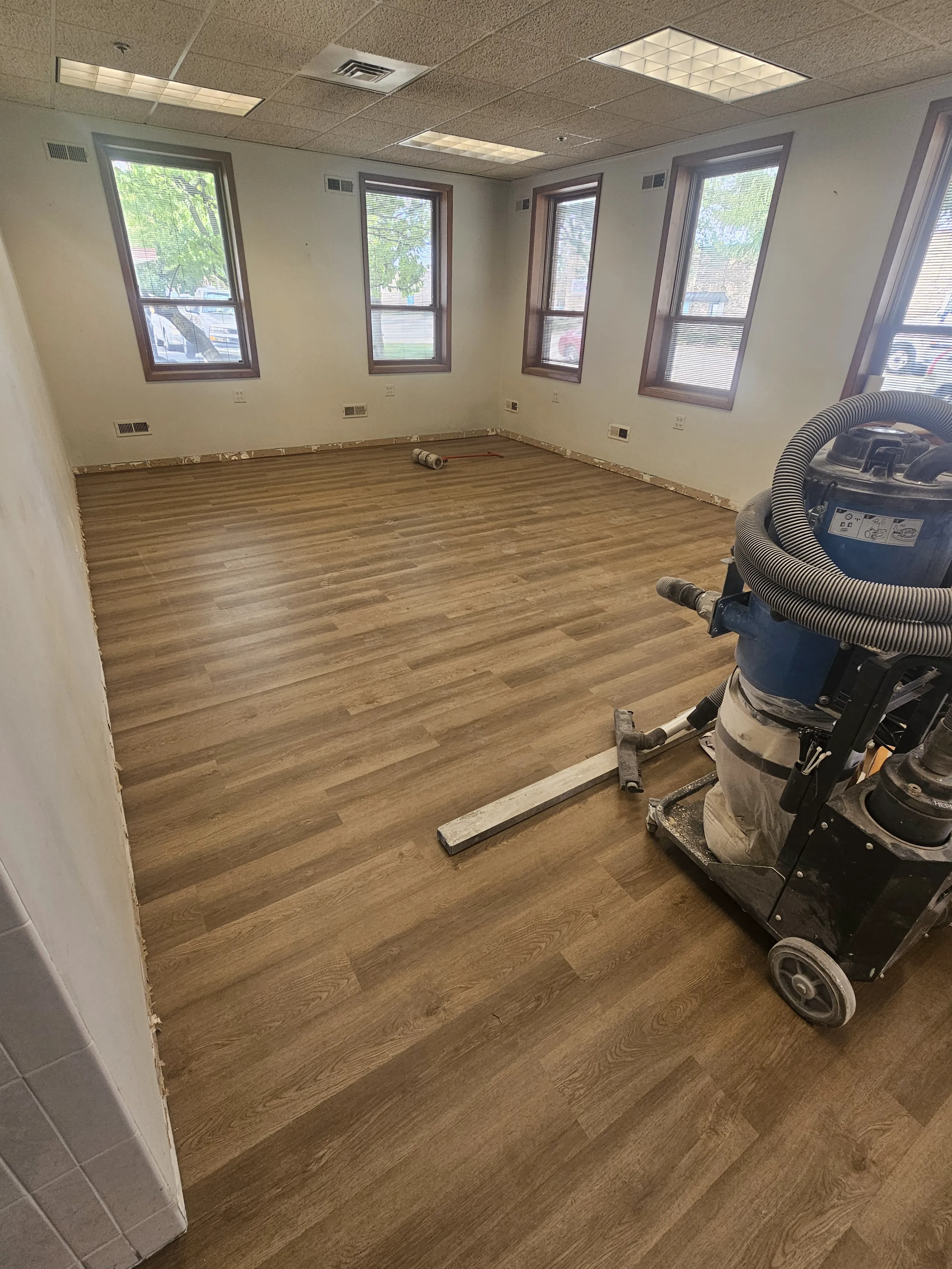 Vinyl flooring